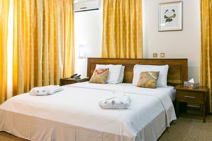 Charleston Hotel, Room