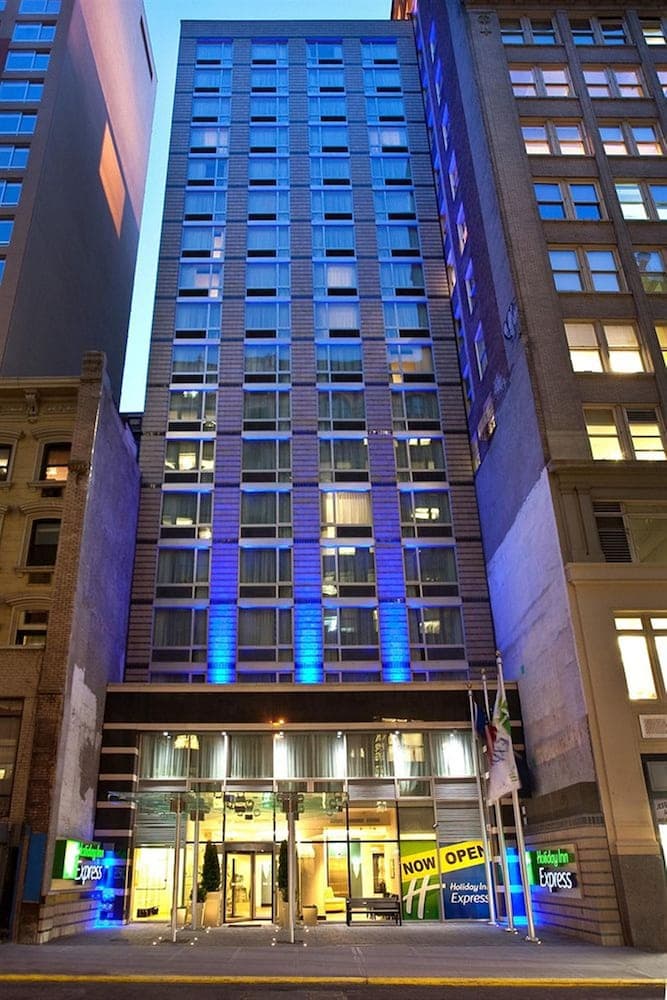 Holiday Inn Express Manhattan Times Square South by IHG, Primary image