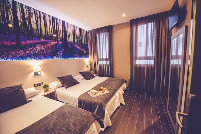 Hostal Prado, Primary image