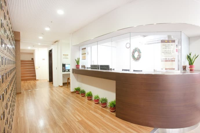 Hotel Hanabi, Primary image