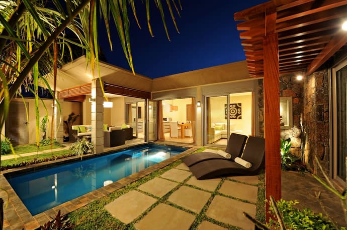 Athéna Villas by Fine and Country, Primary image