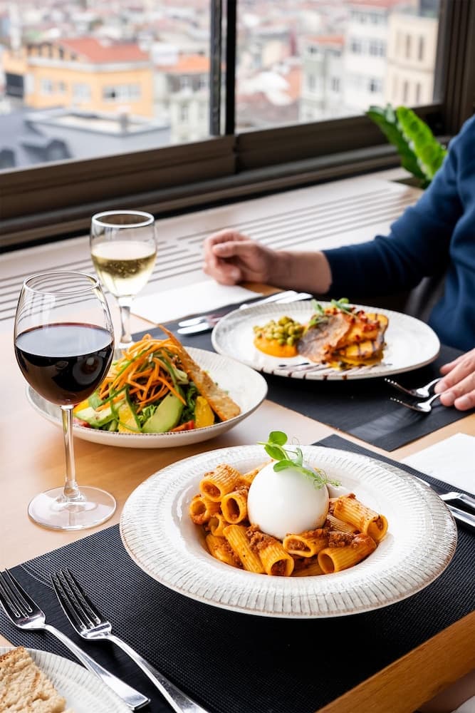 Radisson Blu Hotel Istanbul Pera, Primary image