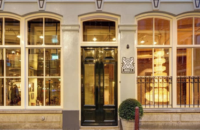 Hotel V Nesplein, Primary image