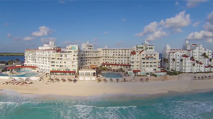 Bsea Cancun Plaza Hotel, Primary image