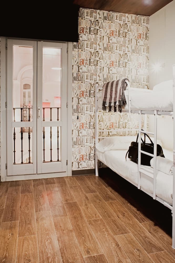 room00 Ventura Hostel, Primary image