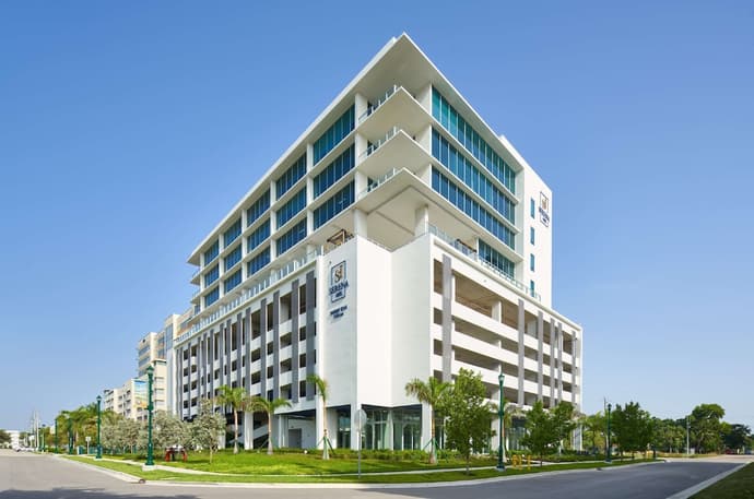 SERENA Hotel Aventura Miami, Tapestry Collection by Hilton, Primary image