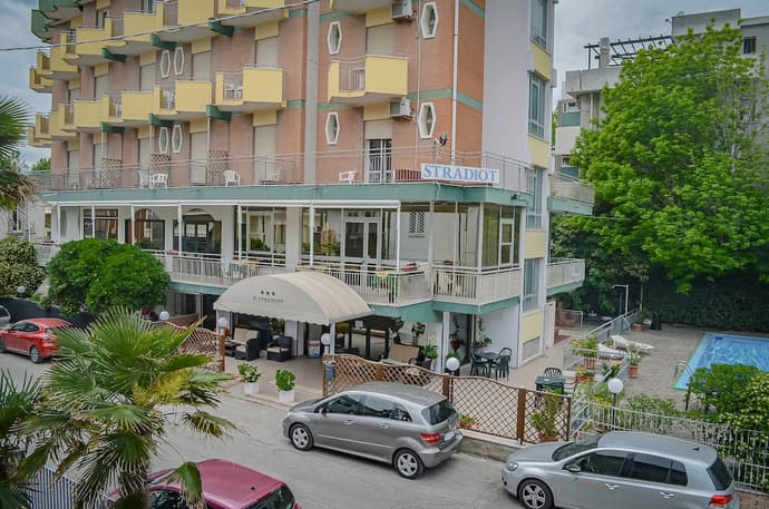 Hotel Stradiot, Primary image
