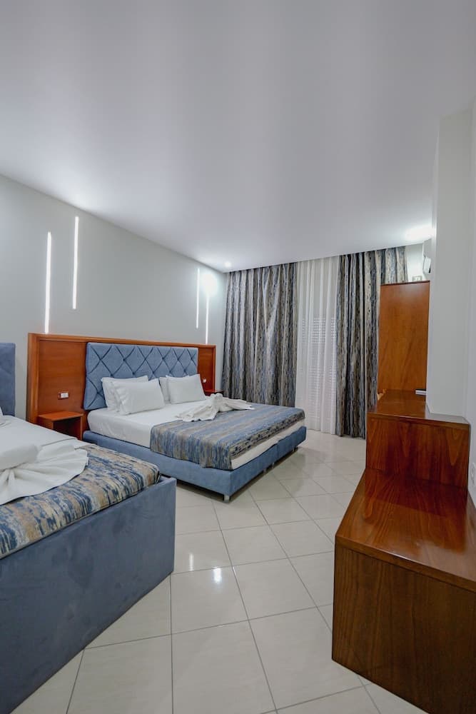 Divo Palace Hotel, Primary image