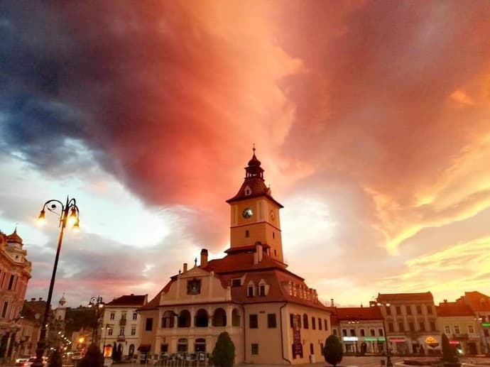 92 Residence, Primary image