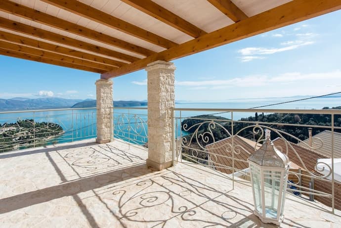Villa Frosso Large Private Pool Walk to Beach Sea Views A C Wifi Car Not Required - 556, Room