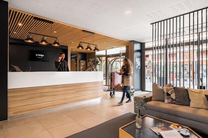 Q7 Lodge Lyon 7, Primary image