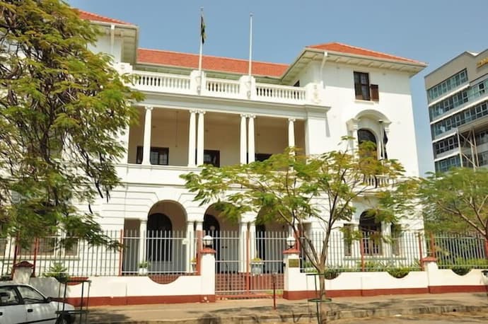 The Bulawayo Club, Primary image