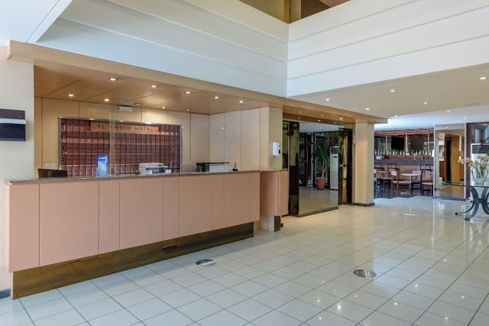 El Greco Hotel, Reception