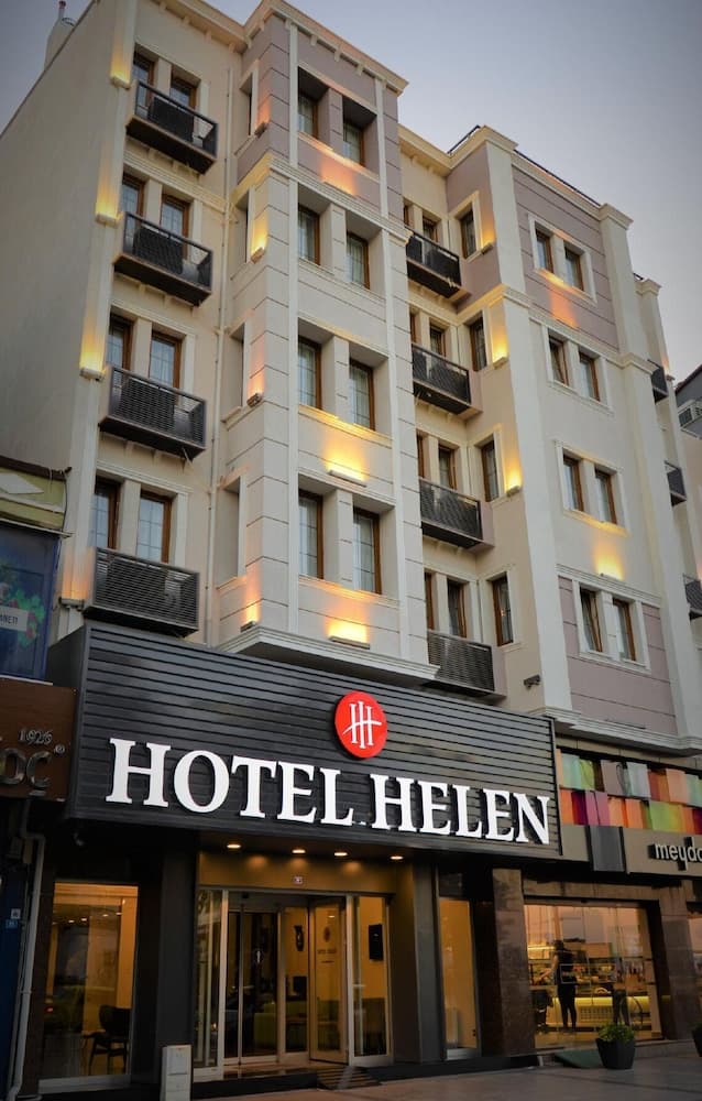 Hotel Helen, Primary image