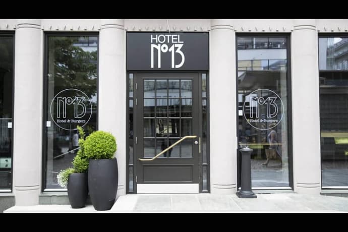 Hotel No13, Primary image