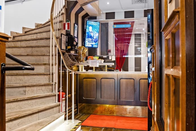 Best Western Hotel Savoy, Reception