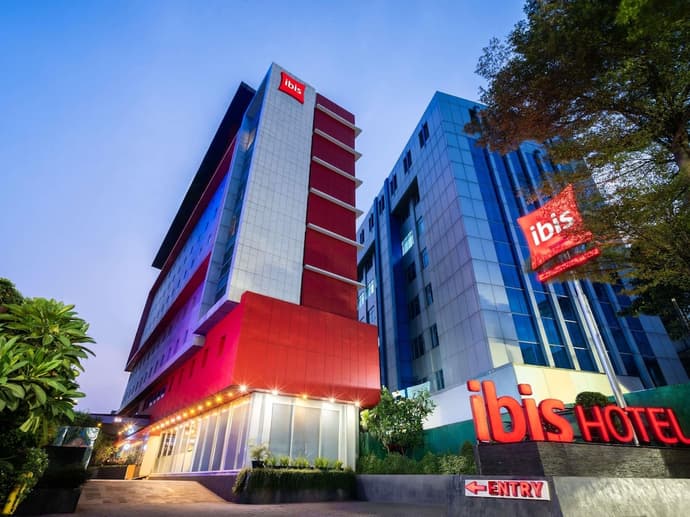 ibis Jakarta Senen, Primary image