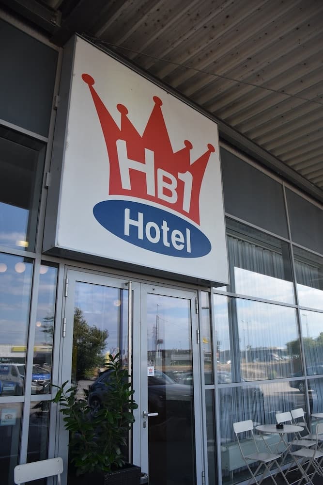 HB1 Budget Hotel - contactless check in, Primary image