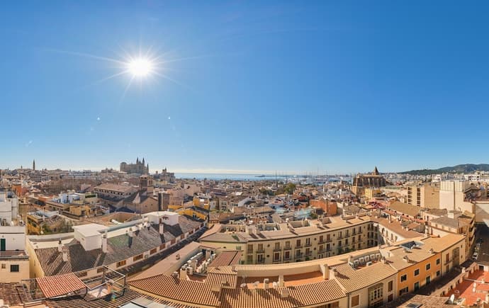 Hotel Almudaina, Primary image