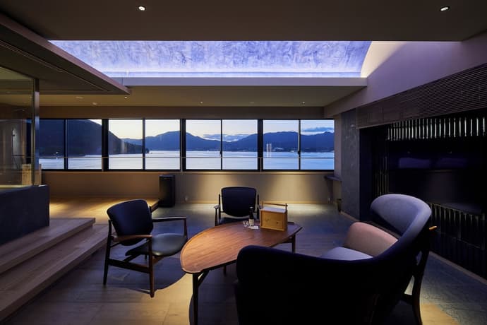 Itsukushima Iroha, Primary image