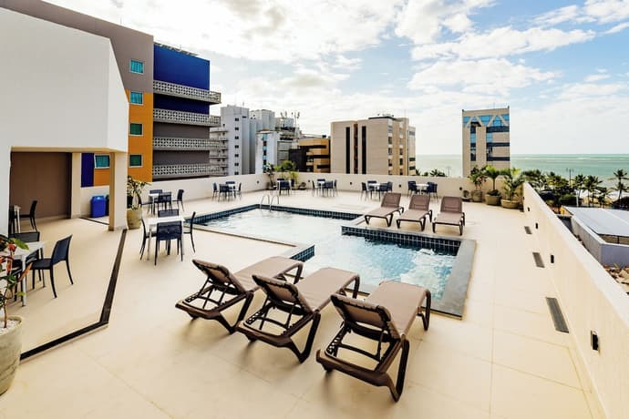 El Aram Beach Express, Primary image