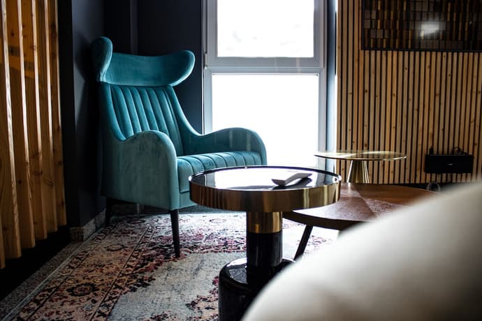 Nikii City Hotel, Lobby sitting area