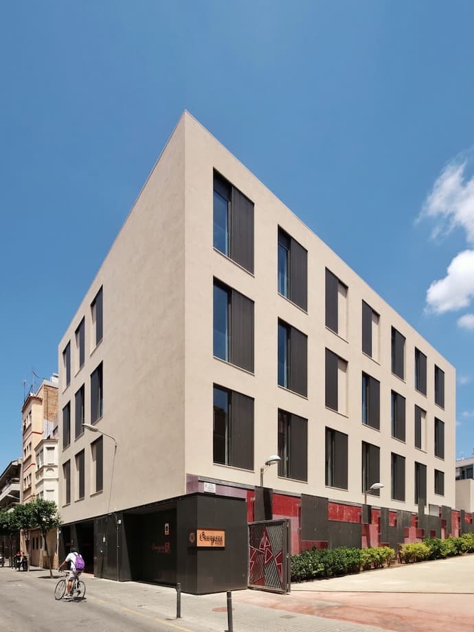 Hotel Orangine, Primary image