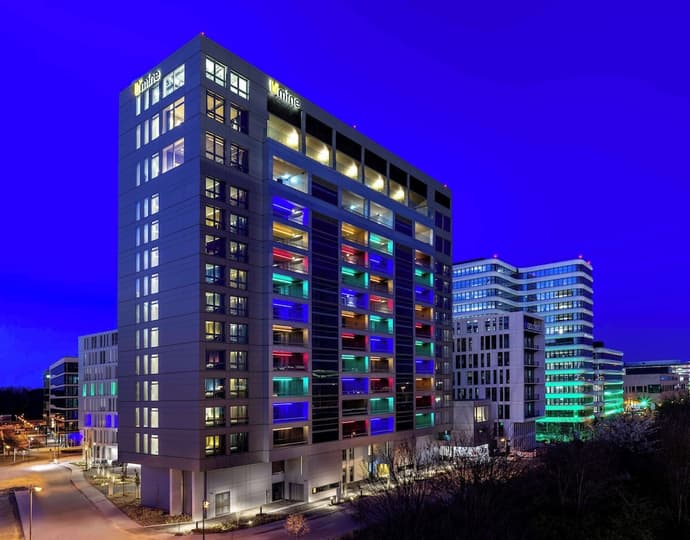 b'mine Frankfurt Airport, Primary image