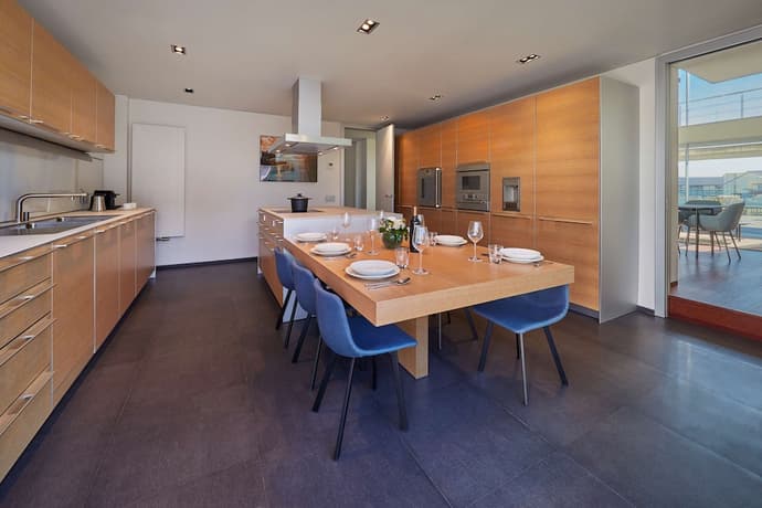 Hyatt Regency Madrid Residences, Primary image