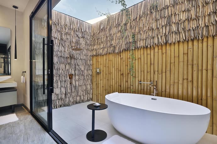 Anantara World Islands Dubai Resort, Primary image