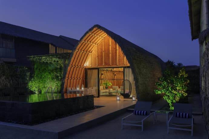 Anantara World Islands Dubai Resort, Primary image