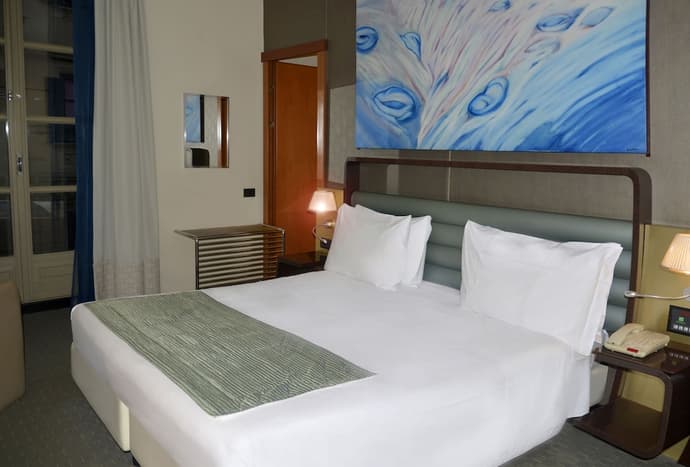 Sure Hotel by Best Western Turin City Centre, Room