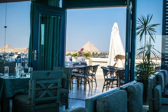 Pyramids Oasis Hotel, Primary image