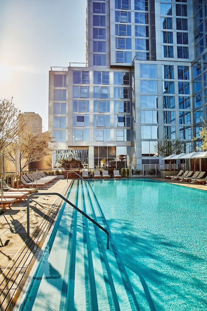 Conrad Los Angeles, Primary image