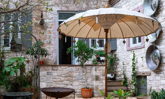 Karargah Urla, Primary image