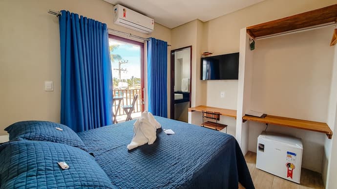 Sete Mares, Primary image