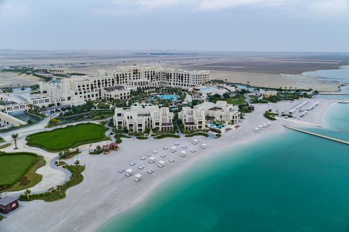 Jumeirah Gulf of Bahrain, Primary image
