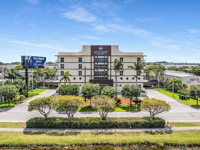 South River Suites, Primary image