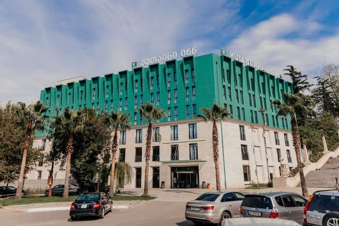 Kutaisi Inn, Primary image