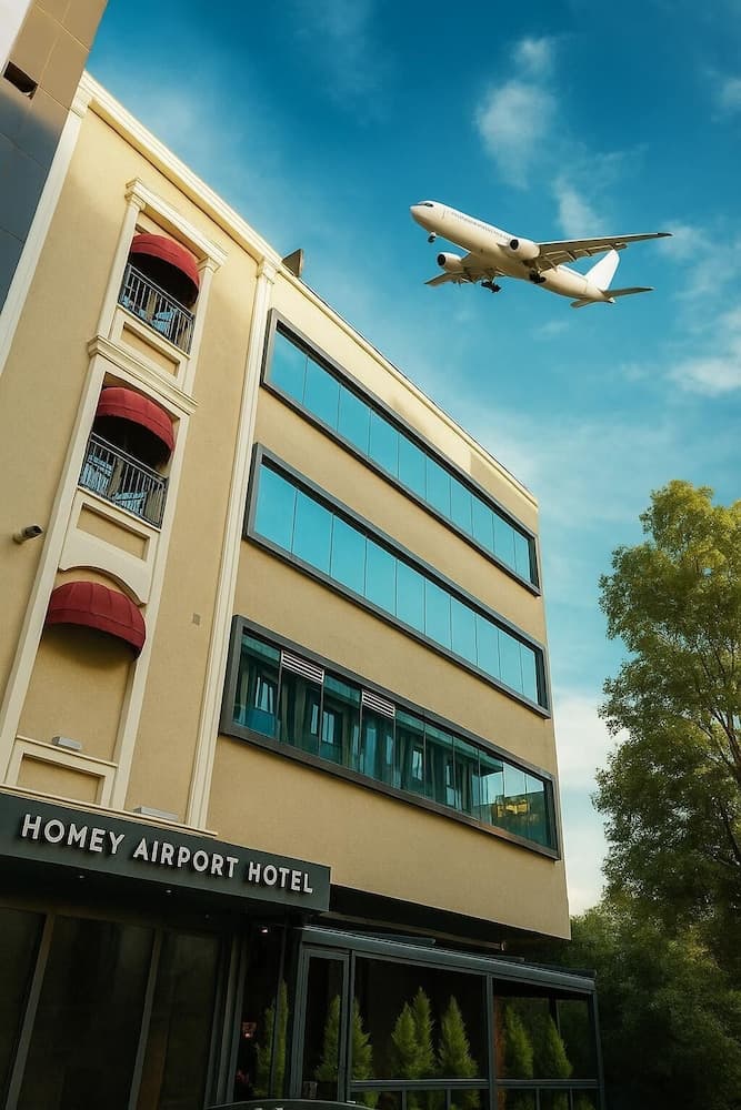 Homey Airport Hotel, Primary image