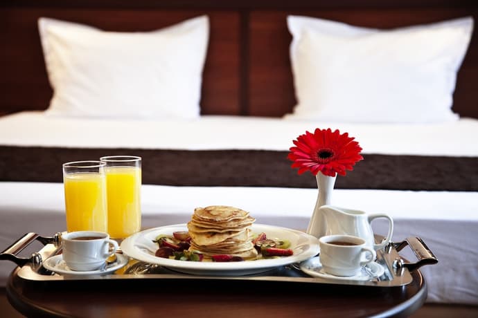 Hotel Favorit, Primary image