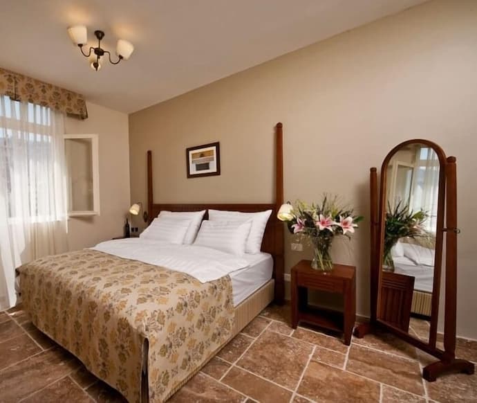 Colony Hotel Haifa, Primary image