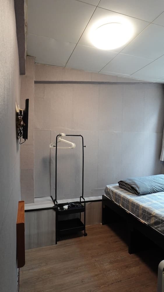 ALOHAS Hostel, Primary image