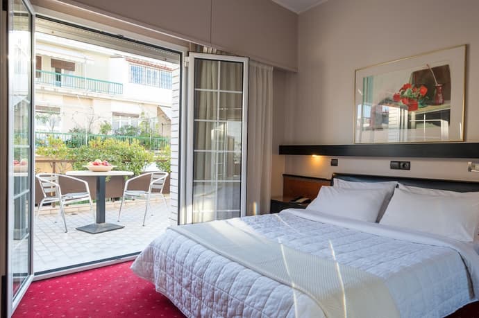 Victory Inn, Primary image