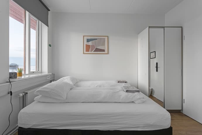 Bank Guesthouse, Primary image