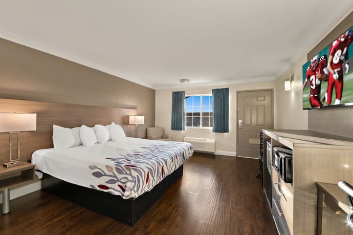 Red Roof Inn Los Angeles – Bellflower, Primary image