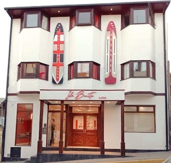 ISLA BONITA SUITES, Primary image