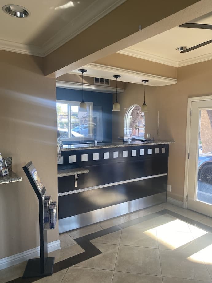 Anaheim Astoria Inn And Suites, Reception