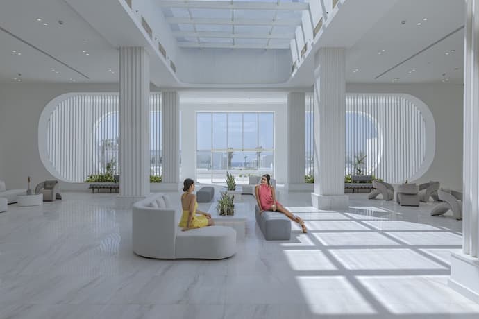 White Hills Resort, Lobby