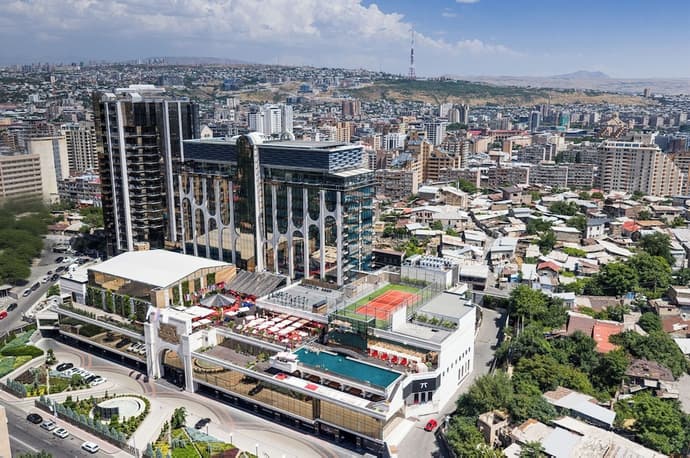 Seven Visions Resort and Places, the Dvin, Primary image